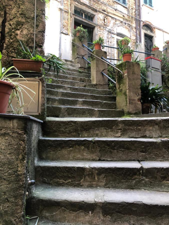 Camera Rio In The Center City In Riomaggiore Luaran gambar